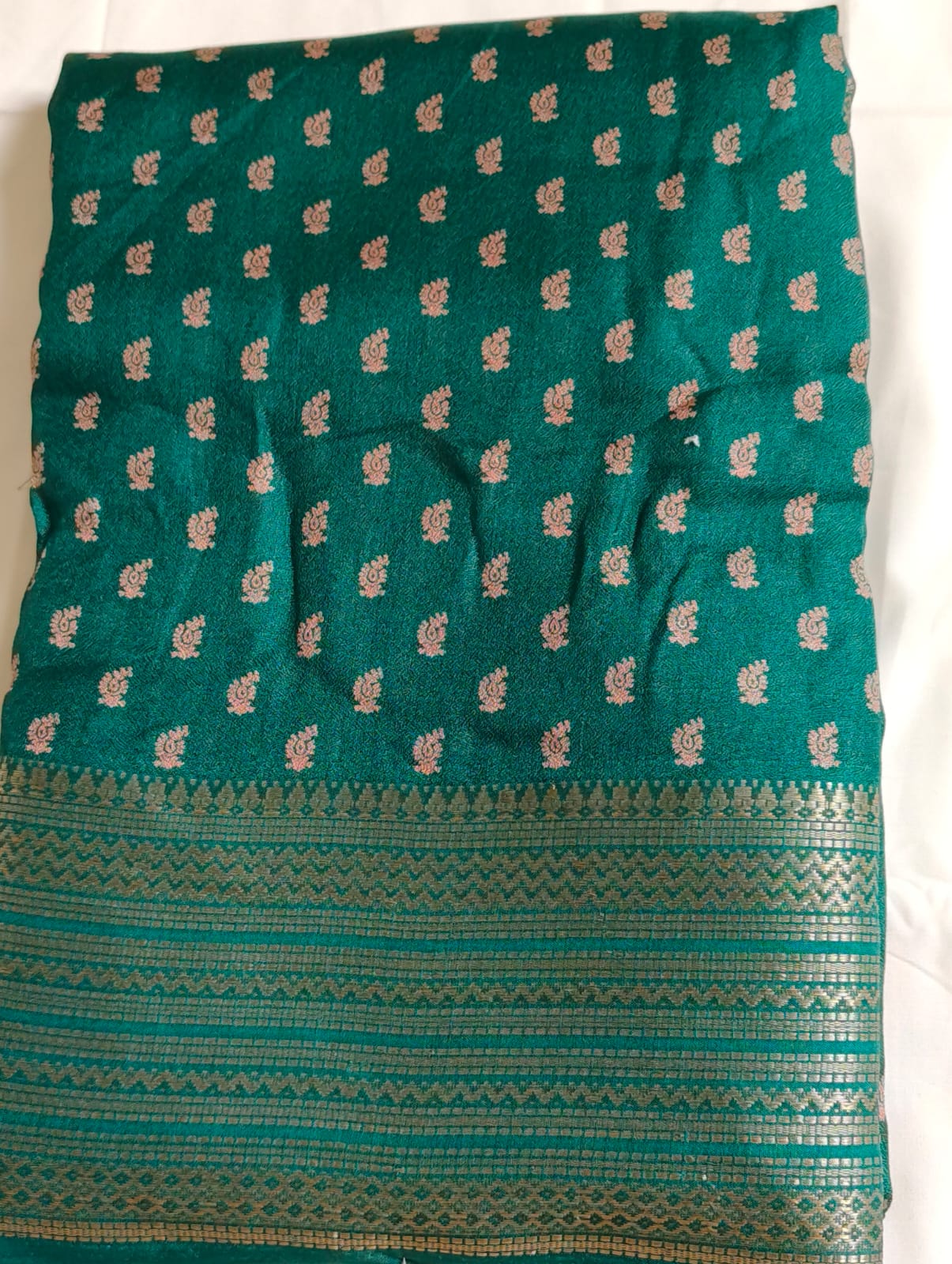 Designer Chiffon Saree with Rich Woven Border